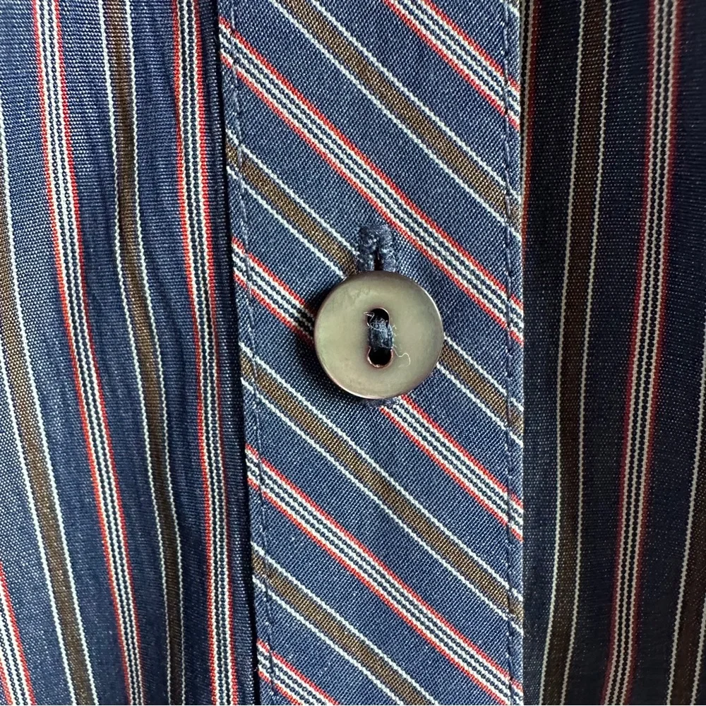 Lafayette 148‎ Women’s Button Down Shirt Blue and Red Pinstripes Open Top Sz 10 - Picture 13 of 15